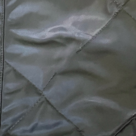 Rag and Bone navy quilted bomber jacket. Women’s small. Gently worn. - Picture 7 of 8